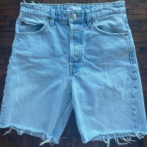 Zara 7” Light Blue Denim Shorts